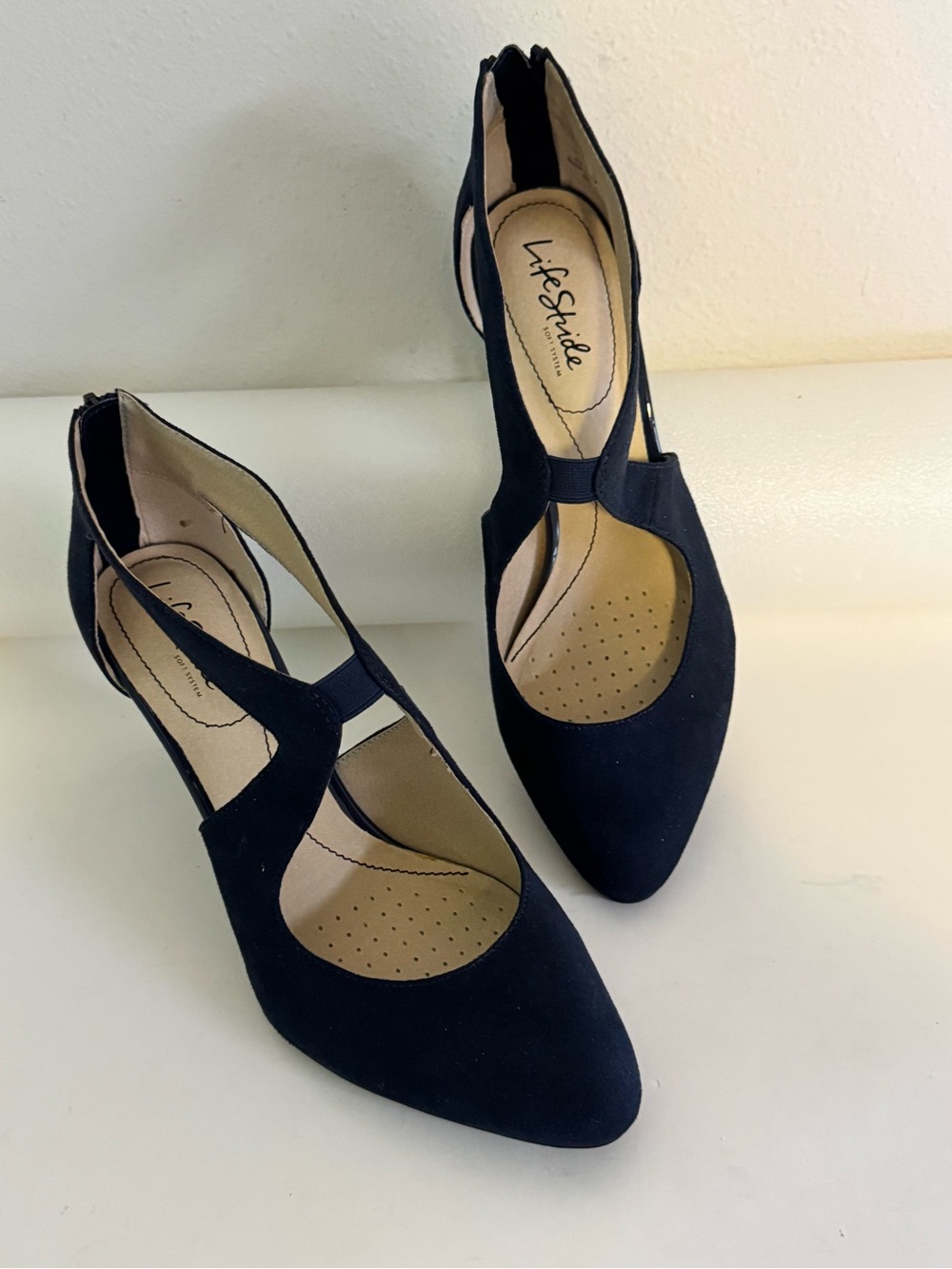 LifeStride Giovanna 2 Suede 3” Heels Women’s Size 10 NWOB- Navy